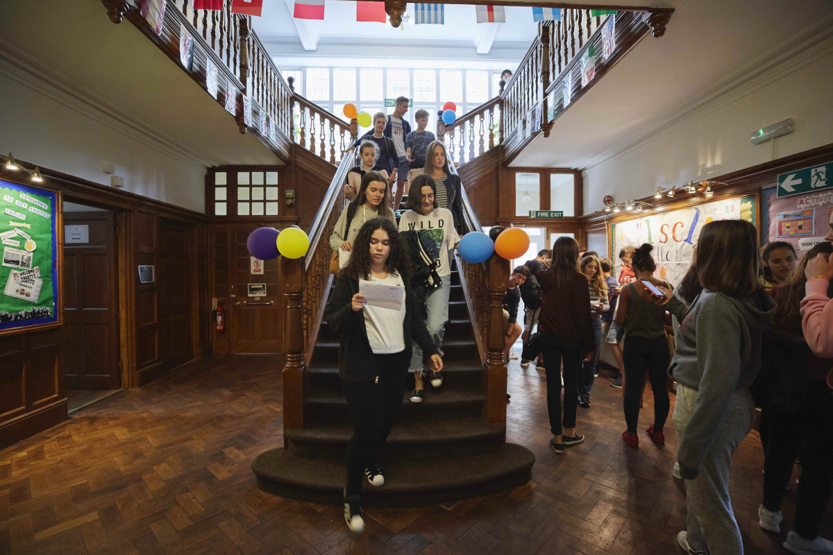 Folkestone - photo 2