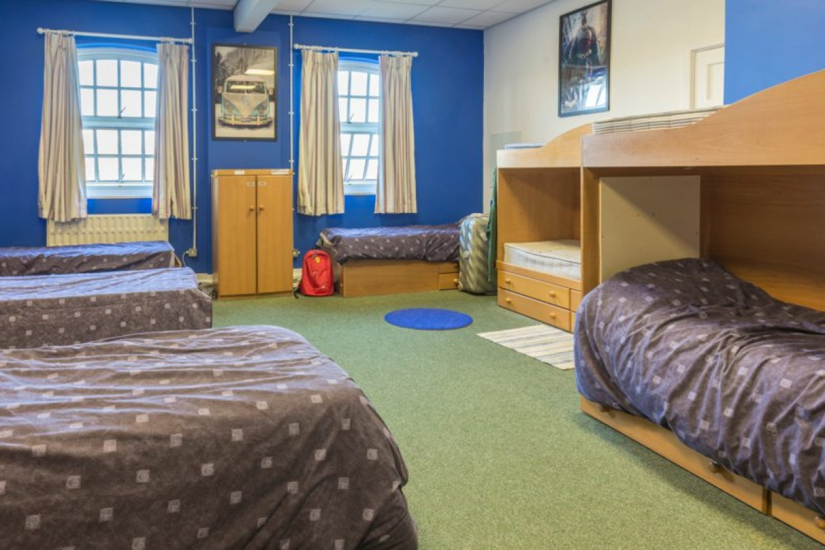 Windlesham - photo 8